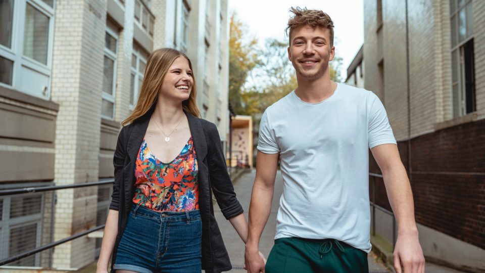 Toni und Connor bei "Berlin - Tag & Nacht"