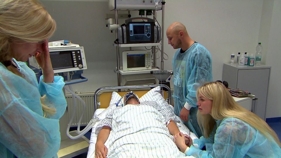 Jade, Schmidti und Krätze bei "Berlin - Tag & Nacht"